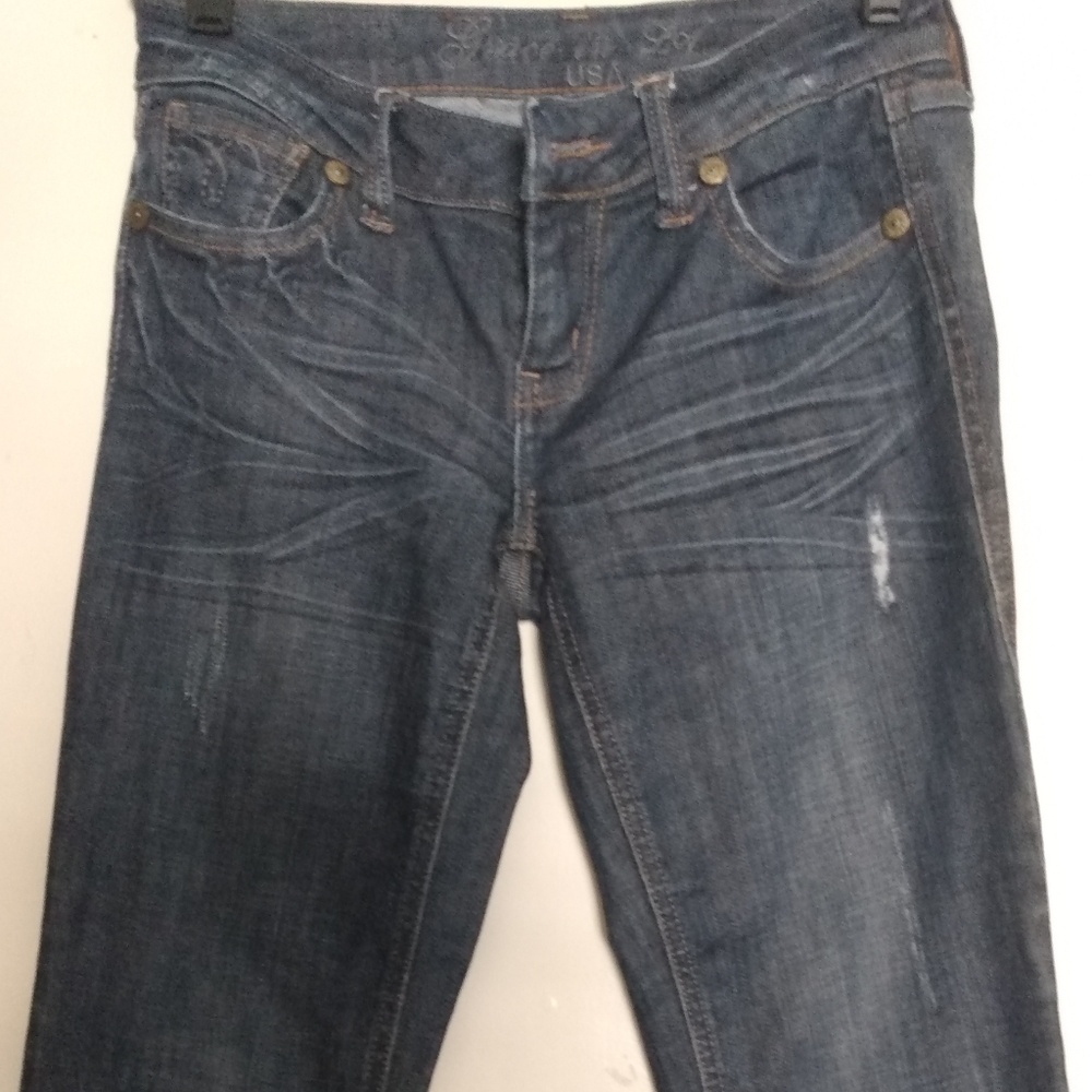 Junior's Grace in LA jeans
